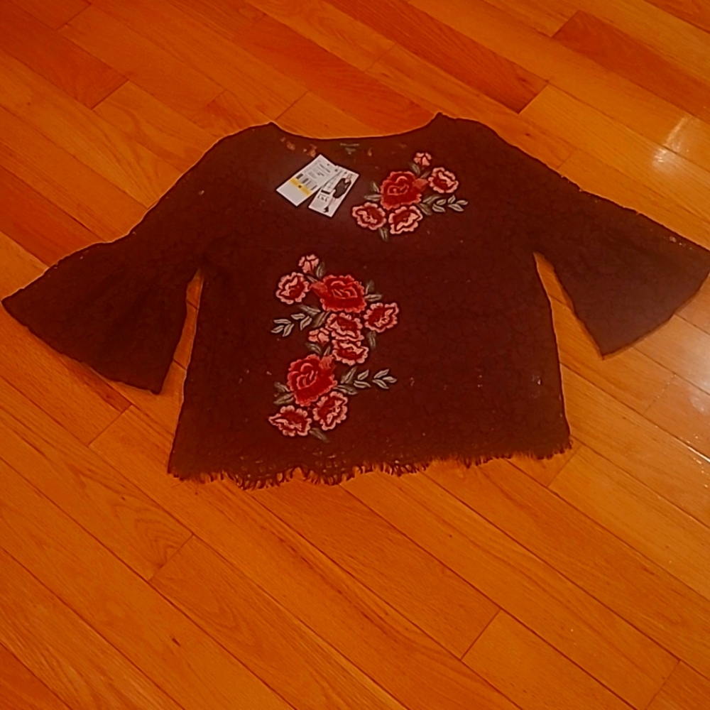 Karen kane blouse